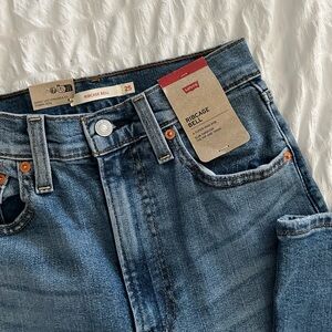 Levi Ribcage Bell Jeans 
(New with tags)